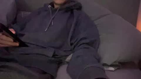 mitchellw7752 online show from 10.24.25