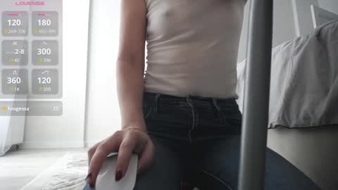 miu__miu online show from 12.09.24