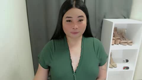 Snapshot of miya_licious chatting on 04.07.26 cassie marie online show from 04.07.26