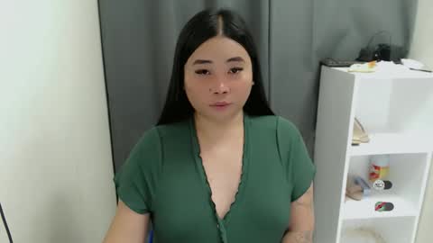 Snapshot of miya_licious chatting on 04.18.26 cassie marie online show from 04.18.26