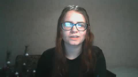 Snapshot of miyabe chatting on 01.23.25 Milana online show from 01.23.25