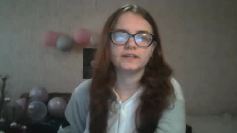 Snapshot of miyabe chatting on 03.02.25 Milana online show from 03.02.25