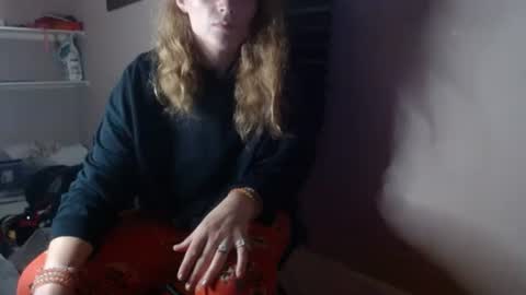 Snapshot of miyahw803 chatting on 10.14.25 miyahw803 online show from 10.14.25