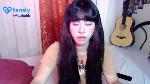 Snapshot of miyakabebe chatting on 05.17.26 Miyakabebe online show from 05.17.26