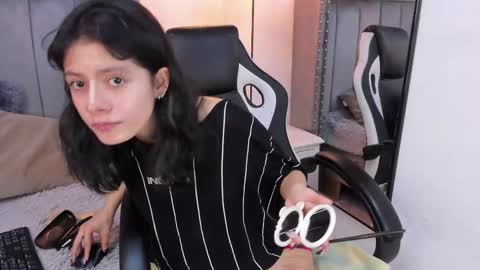 miyu_komori online show from 02.12.26