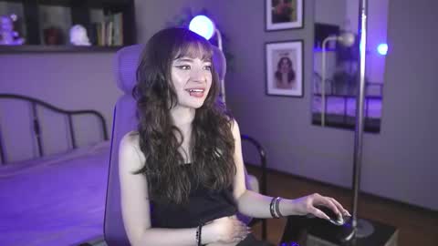 miyuki_wolf online show from 12.04.25