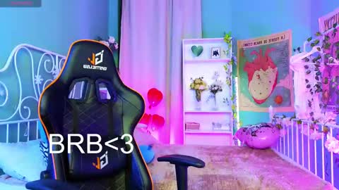 Mizuki online show from 02.17.25