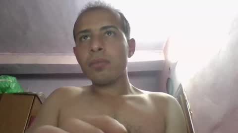 Snapshot of mj9800 chatting on 11.17.25 mahmoud online show from 11.17.25