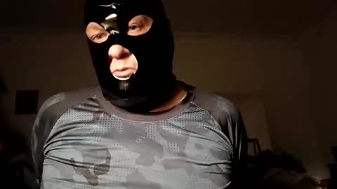 Snapshot of mk_biker chatting on 09.16.25 mk_biker online show from 09.16.25