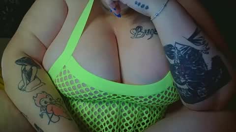 mkittenx online show from 04.16.26