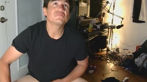 Snapshot of mlcenphx chatting on 12.04.25 mlcenphx online show from 12.04.25