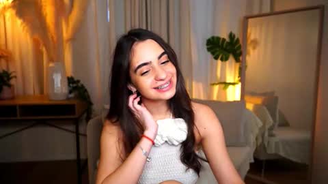 Snapshot of mmilkyway_ chatting on 12.17.25 milkyway online show from 12.17.25