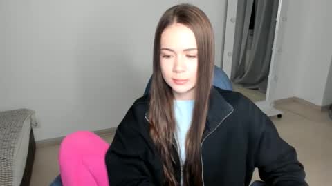 Snapshot of mmm_bananaa_ chatting on 02.23.25 Beata online show from 02.23.25