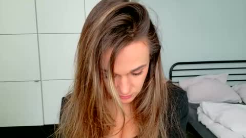 mmminnie online show from 02.11.26