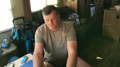 mmmthatsfunnn online show from 09.18.25