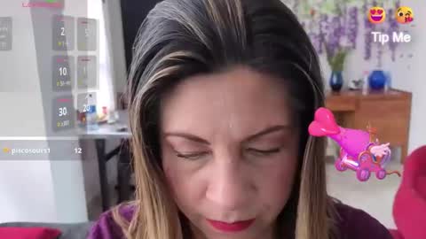 Snapshot of mmsexymm84 chatting on 10.27.25 mmsexymm84 online show from 10.27.25