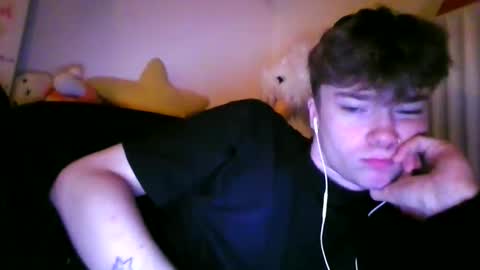 Snapshot of mncmrc chatting on 09.19.25 mncmrc online show from 09.19.25