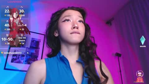 Snapshot of moana_blu chatting on 02.11.25 moana online show from 02.11.25