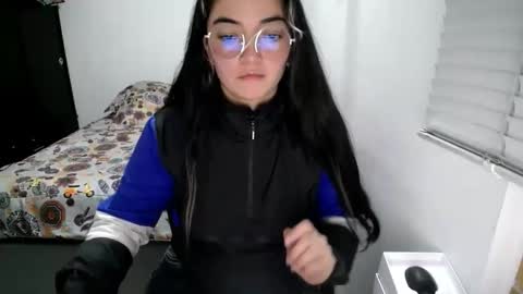 Sam online show from 12.23.25