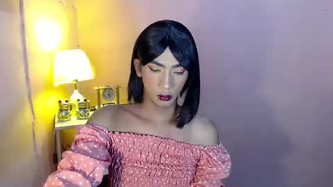 Mocha Locca  online show from 01.10.25