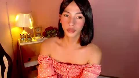 Mocha Locca  online show from 03.04.25