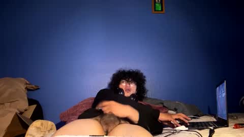 Snapshot of mochaandcreme chatting on 03.12.25 mochaandcreme online show from 03.12.25