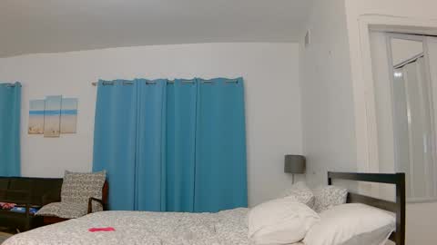 Mocha  BDAY JAN 13  online show from 01.16.25