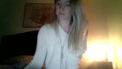 Snapshot of mockingbirds91 chatting on 04.21.26 mockingbirds91 online show from 04.21.26