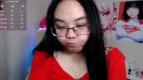 Snapshot of moertomlly chatting on 02.20.25 Molly online show from 02.20.25