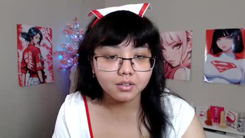 Snapshot of moertomlly chatting on 11.21.25 Molly online show from 11.21.25