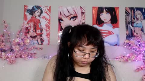 Snapshot of moertomlly chatting on 05.29.26 Molly online show from 05.29.26