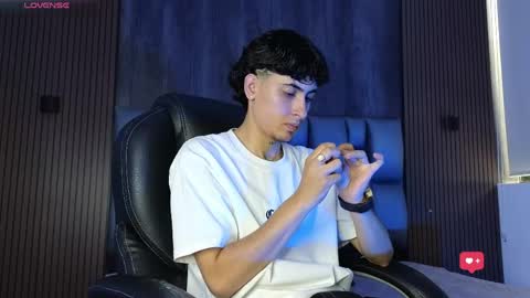 Snapshot of mohamed_malik chatting on 05.23.26 mohamed_malik online show from 05.23.26