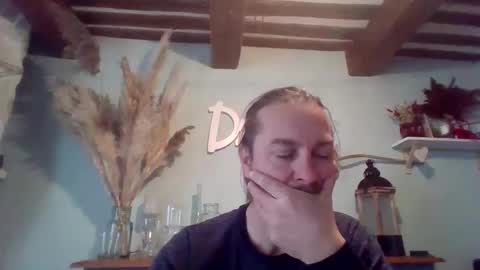 Julien online show from 01.27.25