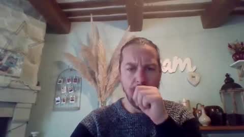 Julien online show from 02.10.25