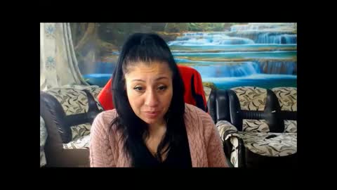 Snapshot of moistmady chatting on 05.14.26 moistmady online show from 05.14.26