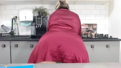 erika online show from 03.02.25