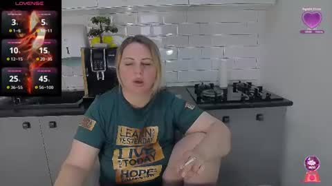 Snapshot of mojjo_erika chatting on 06.19.26 erika online show from 06.19.26