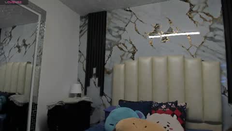 Snapshot of molliebue1 chatting on 07.05.26 Hey Guys Im Mollie online show from 07.05.26