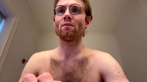 Snapshot of molliter chatting on 06.17.26 molliter online show from 06.17.26