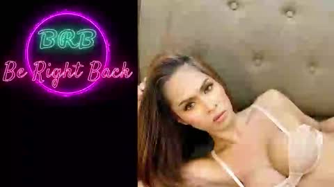 molly online show from 09.20.25