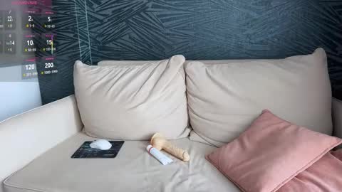 Molly online show from 03.08.26