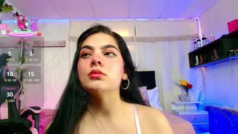 Snapshot of molly_bick chatting on 04.08.26 Molly Bick online show from 04.08.26