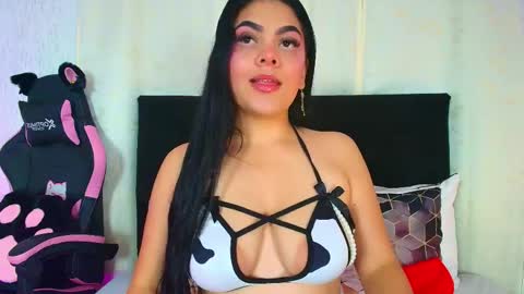 Molly Bick online show from 05.23.26