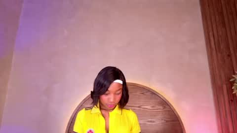Snapshot of molly_jackson chatting on 06.17.26 Molly Jackson online show from 06.17.26