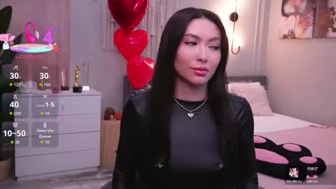 Molly online show from 02.20.26