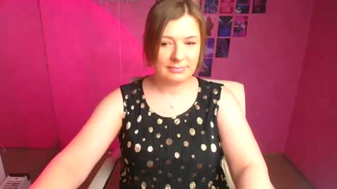 Molly online show from 03.04.26