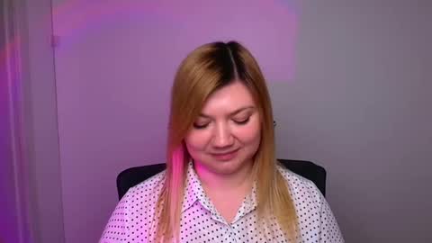 Molly online show from 01.27.25