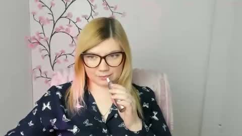 Molly online show from 02.24.26