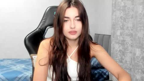 Molly online show from 11.26.25