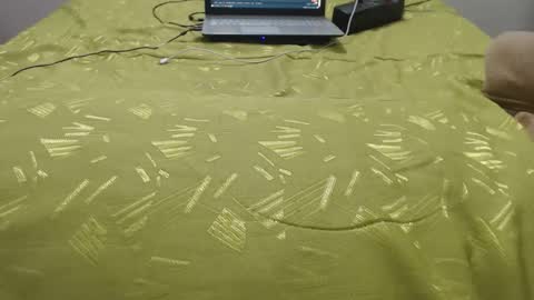 Molly And Brad online show from 03.08.26